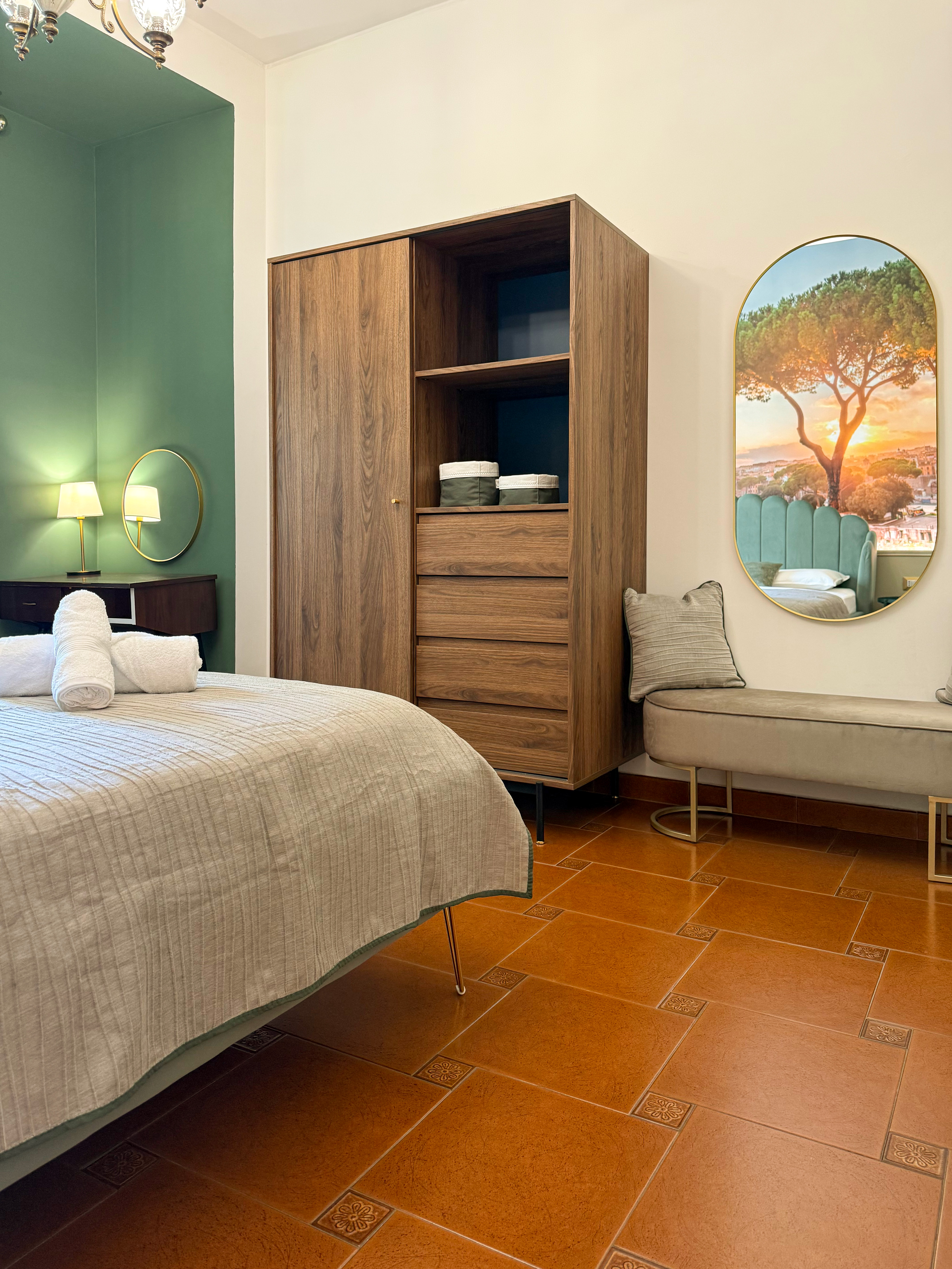 Schlafzimmer 1 02