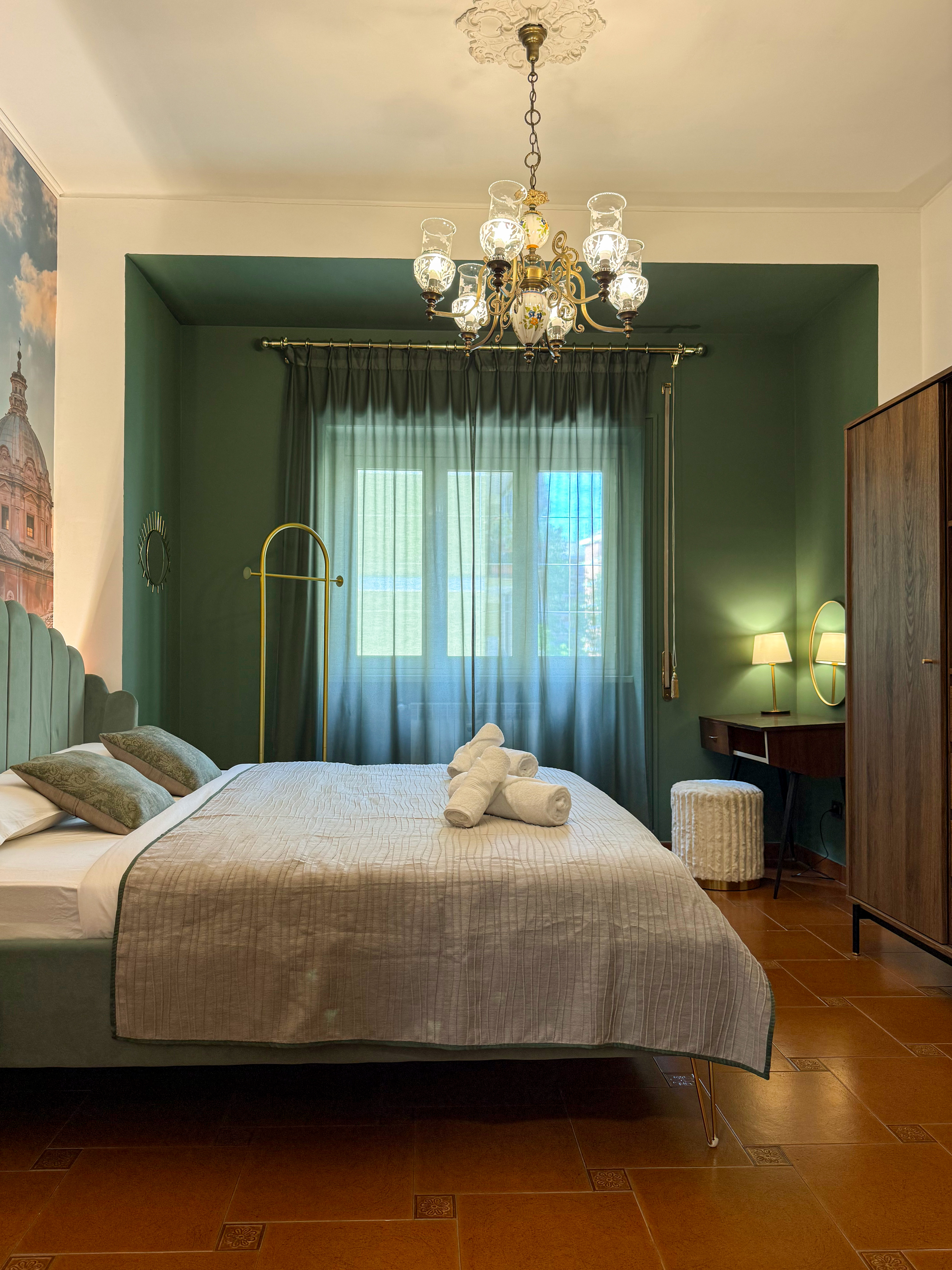 Schlafzimmer 1 04