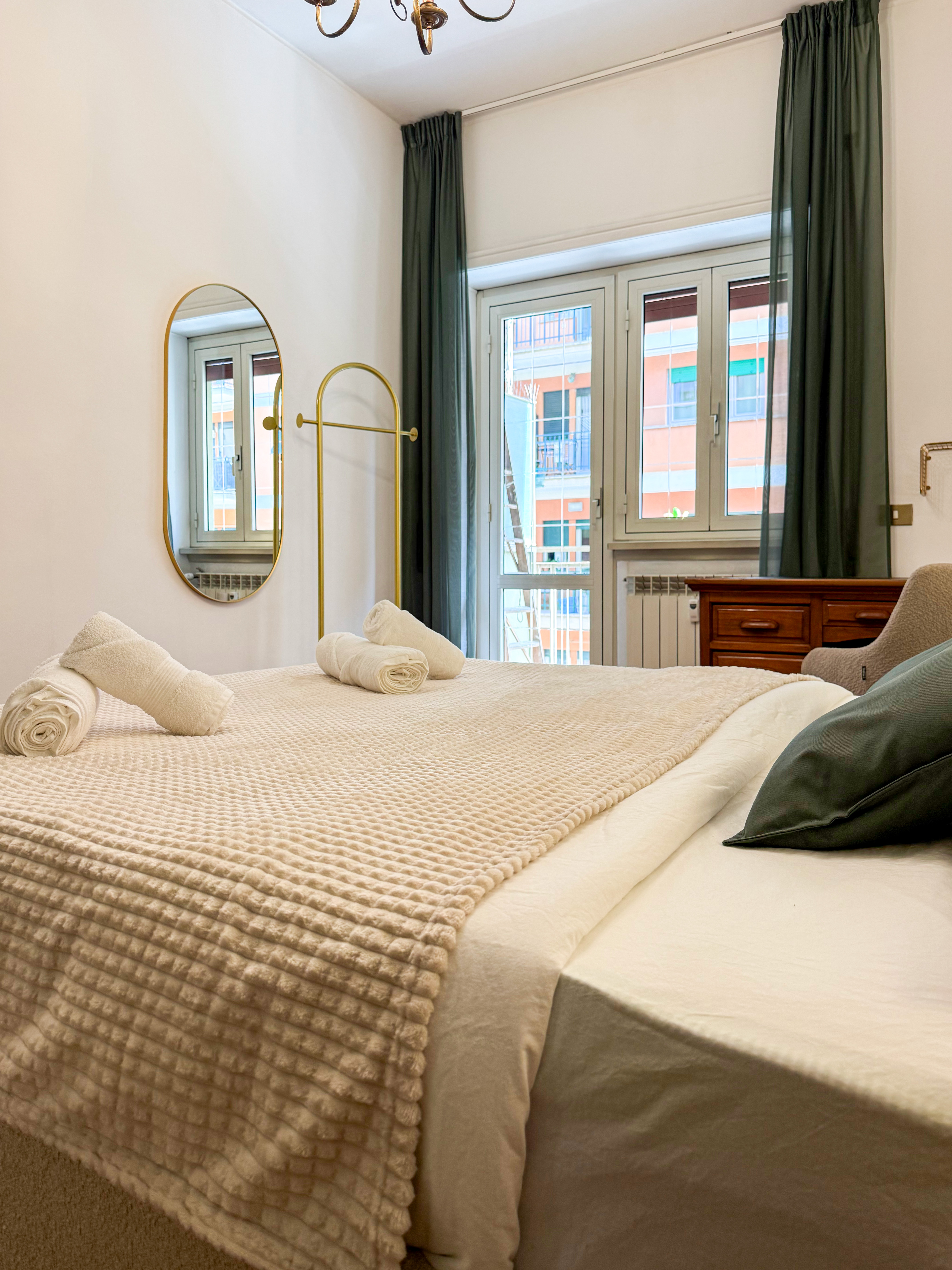 Schlafzimmer 3 02